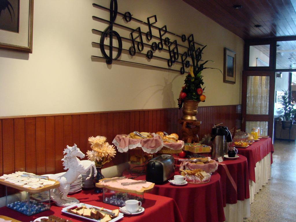 Hotel Melodia 2*